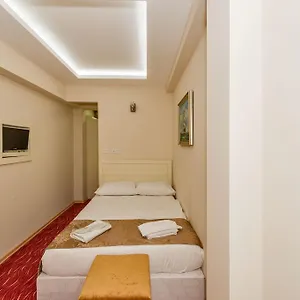 Отель Maral